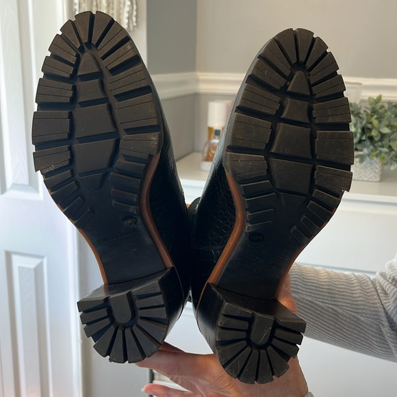 Vince Camuto Denniel Black Heeled Ankle Boots - Picture 2 of 2